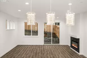 272 NW Mawrcrest Ave, Gresham, OR 97030 - Photo 16