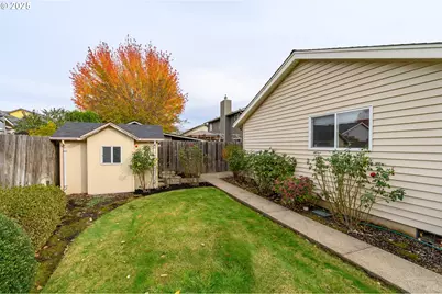 695 SW Westview Dr, McMinnville, OR 97128 - Photo 40