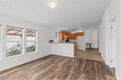 1050 Broadway Ave, Winchester Bay, OR 97467 - Photo 16