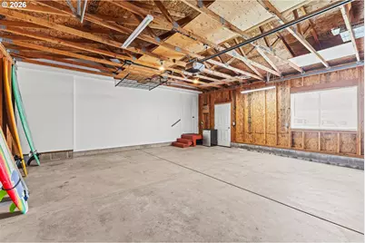 1050 Broadway Ave, Winchester Bay, OR 97467 - Photo 40