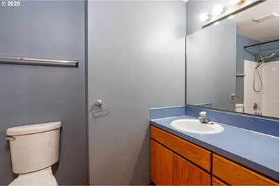 110 E Heritage Ln, Yacolt, WA 98675 - Photo 22