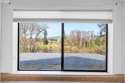 1300 Daisy Ln, Grants Pass, OR 97527 - Photo 32