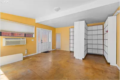 1300 Daisy Ln, Grants Pass, OR 97527 - Photo 24