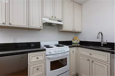 180 SE Highway 101 #7, Lincoln City, OR 97367 - Photo 10