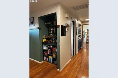 2345 Circle Dr, Roseburg, OR 97471 - Photo 10