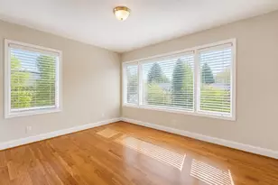 1420 SE 117th Ave, Portland, OR 97216 - Photo 8