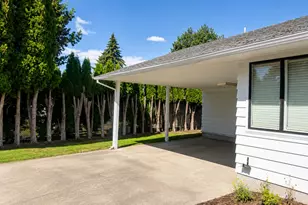 1420 SE 117th Ave, Portland, OR 97216 - Photo 2