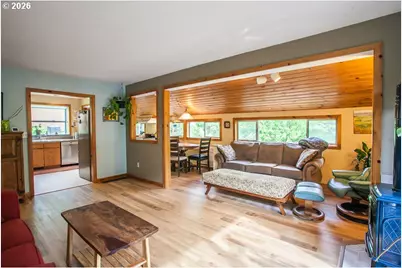 51 Columbia Ave, Underwood, WA 98651 - Photo 8