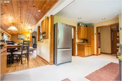 51 Columbia Ave, Underwood, WA 98651 - Photo 16