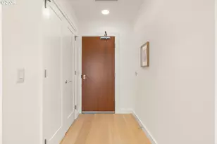841 S Gaines St, Portland, OR 97239 - Photo 22