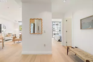 841 S Gaines St, Portland, OR 97239 - Photo 2