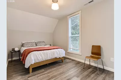 121 NE Knott St, Portland, OR 97212 - Photo 14