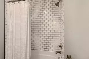 121 NE Knott St, Portland, OR 97212 - Photo 18