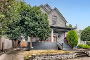 121 NE Knott St, Portland, OR 97212 - Photo 2
