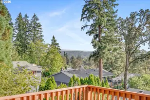 6696 Partridge Cir, Gladstone, OR 97027 - Photo 16