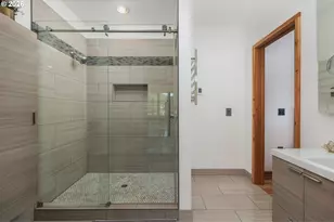 4333 SW Coast Ave, Lincoln City, OR 97367 - Photo 12