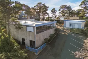 4333 SW Coast Ave, Lincoln City, OR 97367 - Photo 2