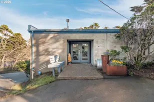 4333 SW Coast Ave, Lincoln City, OR 97367 - Photo 2
