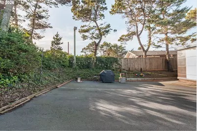 4333 SW Coast Ave, Lincoln City, OR 97367 - Photo 26