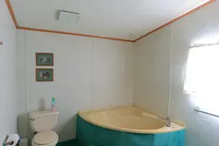 12705 SW Airfield Ln, Culver, OR 97734 - Photo 16