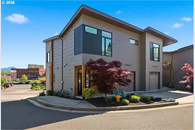 157 Shelton McMurphey Blvd, Eugene, OR 97401 - Photo 4