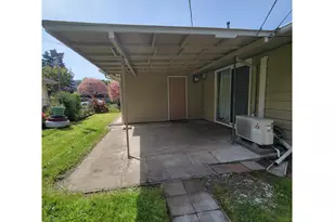 47858 W 1st St, Oakridge, OR 97463 - Photo 32