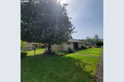 47858 W 1st St, Oakridge, OR 97463 - Photo 38