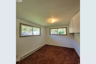 47858 W 1st St, Oakridge, OR 97463 - Photo 20