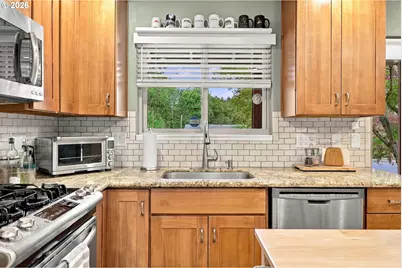 14310 SW Wilson Ct, Beaverton, OR 97008 - Photo 14