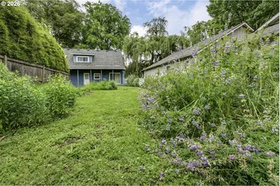 6675 NE Birch St, Hillsboro, OR 97124 - Photo 28