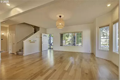 6675 NE Birch St, Hillsboro, OR 97124 - Photo 6