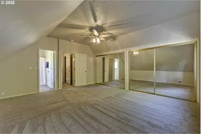 6675 NE Birch St, Hillsboro, OR 97124 - Photo 20