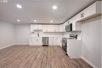 5775 SE Cesar E Chavez Blvd, Portland, OR 97202 - Photo 36