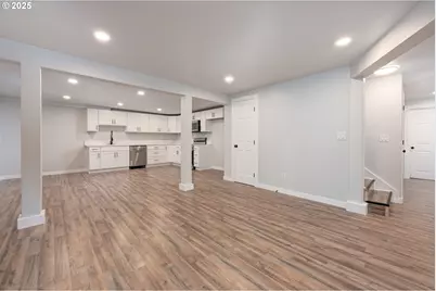 5775 SE Cesar E Chavez Blvd, Portland, OR 97202 - Photo 26