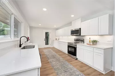 5775 SE Cesar E Chavez Blvd, Portland, OR 97202 - Photo 4