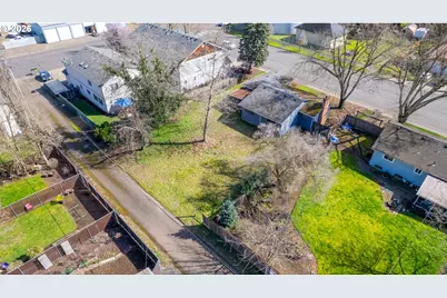 442 NW 4th Ave, Canby, OR 97013 - Photo 10