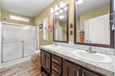 721 Oriental Ct, Molalla, OR 97038 - Photo 18