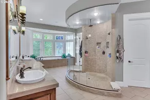 21020 S Meadowridge Ct, Oregon City, OR 97045 - Photo 22