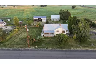 74822 Lower Diamond Ln, Wallowa, OR 97885 - Photo 2