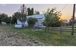 74822 Lower Diamond Ln, Wallowa, OR 97885 - Photo 18