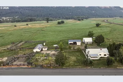 74822 Lower Diamond Ln, Wallowa, OR 97885 - Photo 4