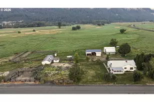 74822 Lower Diamond Ln, Wallowa, OR 97885 - Photo 4