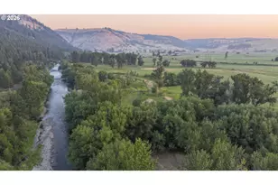 74822 Lower Diamond Ln, Wallowa, OR 97885 - Photo 8