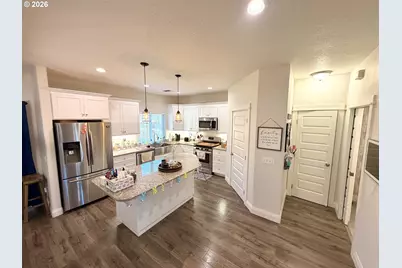 1857 Cabezon Ct, North Bend, OR 97459 - Photo 8