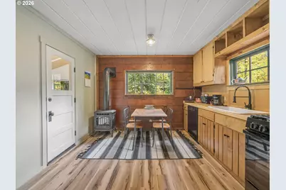 21820 E Ez Ln, Rhododendron, OR 97049 - Photo 22