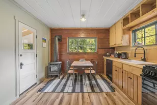21820 E Ez Ln, Rhododendron, OR 97049 - Photo 22