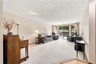 13815 NW 10th Ct #F, Vancouver, WA 98685 - Photo 12
