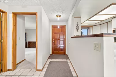 13815 NW 10th Ct #F, Vancouver, WA 98685 - Photo 2