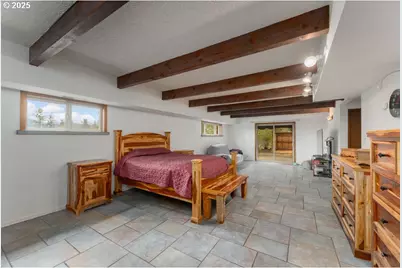 402 Northside Rd, Sutherlin, OR 97479 - Photo 16