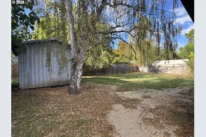 621 Irving Dr, Myrtle Creek, OR 97457 - Photo 26